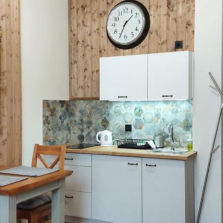 4 Strony Swiata Pokoje I Apartamenty 드지비르지노 외부 사진