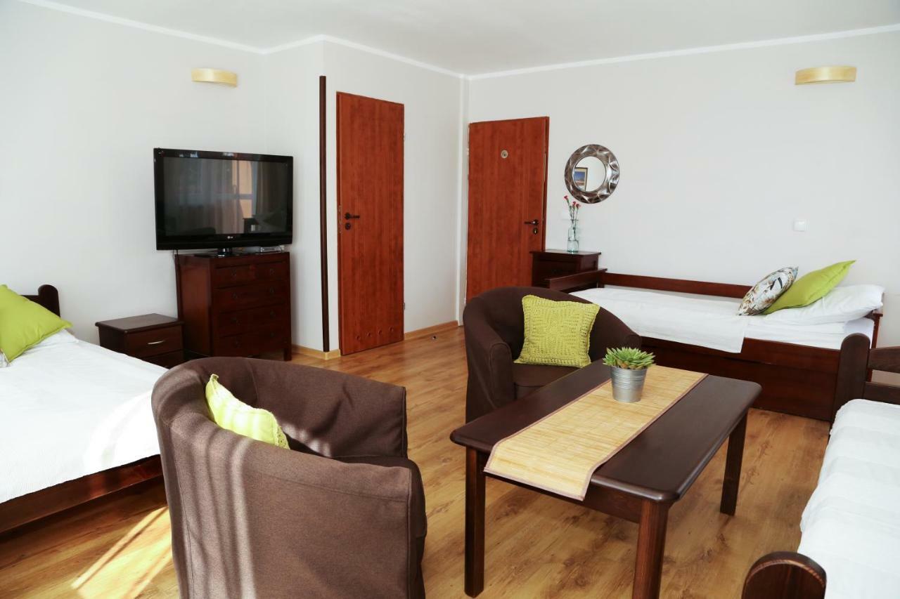4 Strony Swiata Pokoje I Apartamenty 드지비르지노 외부 사진